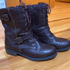 White Mountain Boots